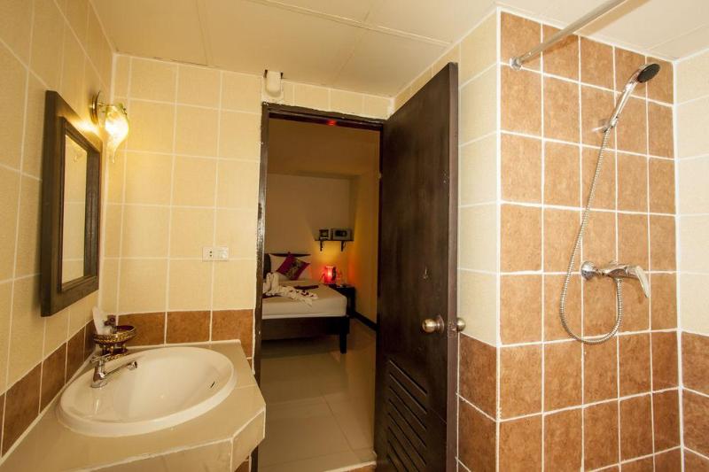 Photo of Silver Resortel, 3-star hotel in Bangla Road