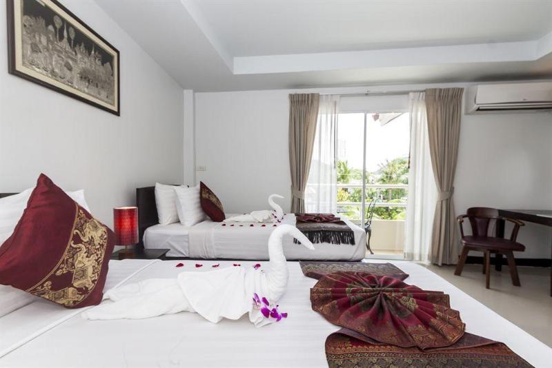 Photo of Silver Resortel, 3-star hotel in Bangla Road