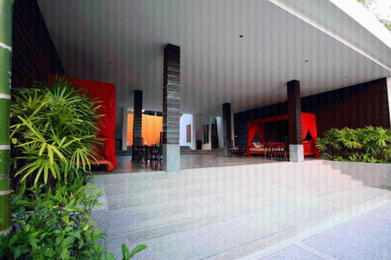 Photo of Signature Phuket Resort, 3-star hotel in Phuket (and vicinity)