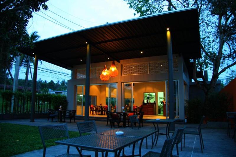 Photo of Signature Phuket Resort, 3-star hotel in Phuket (and vicinity)