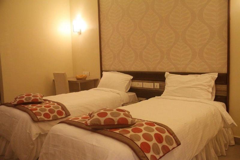 Photo of Buhari Royale Boutique Hotel, 3-star hotel in Chennai (and vicinity)