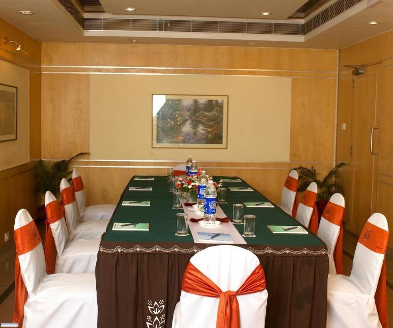 Photo of Beverly Hotel, 3-star hotel in Chennai (and vicinity)