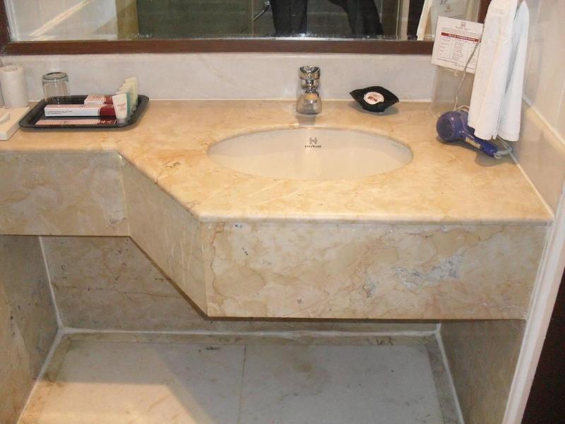 Photo of Beverly Hotel, 3-star hotel in Chennai (and vicinity)
