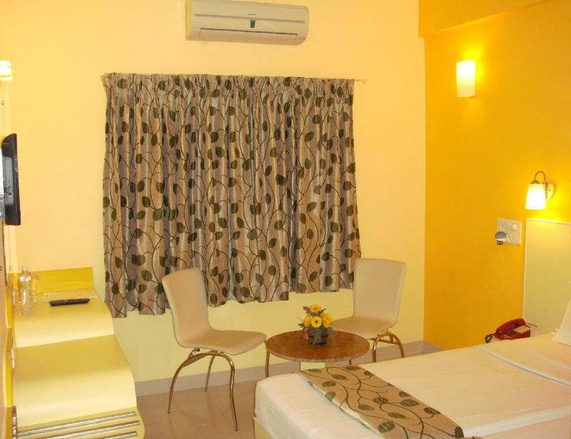 Photo of Hotel Pandian, 2-star hotel in Chennai (and vicinity)