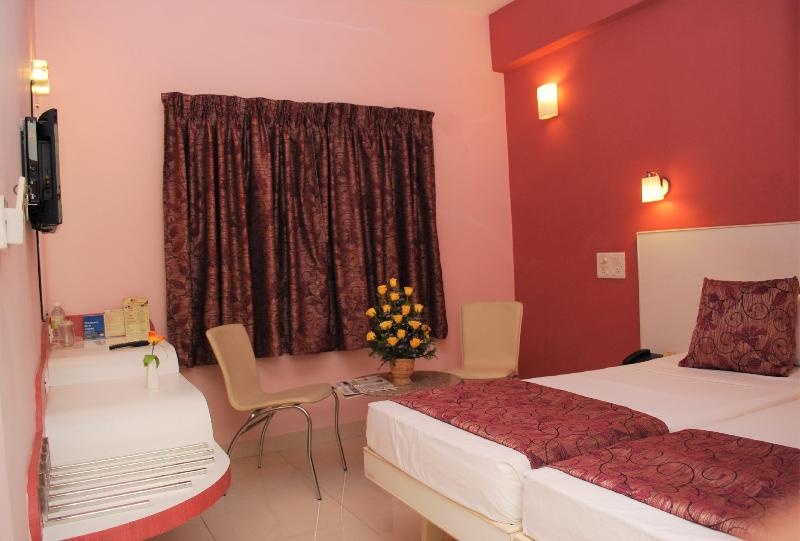 Photo of Hotel Pandian, 2-star hotel in Chennai (and vicinity)