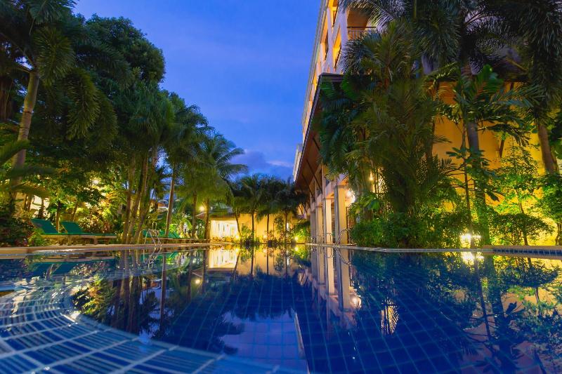 Photo of Thanthip Beach Resort hotel in Bangla Road