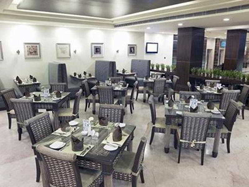 Photo of Gokulam Park Sabari OMR Hotel, 3-star hotel in Chennai (and vicinity)