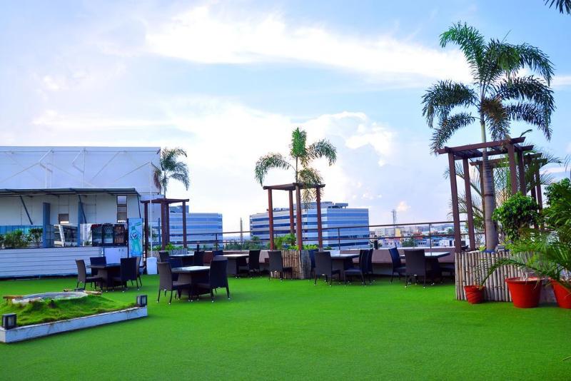 Photo of Gokulam Park Sabari OMR Hotel, 3-star hotel in Chennai (and vicinity)