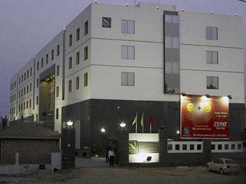 Photo of Gokulam Park Sabari OMR Hotel, 3-star hotel in Chennai (and vicinity)
