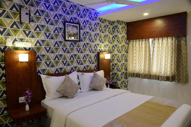 Photo of De Castle Inn, 3-star hotel in Chennai (and vicinity)