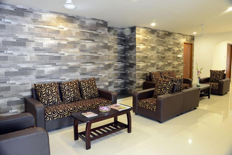 Photo of De Castle Inn, 3-star hotel in Chennai (and vicinity)