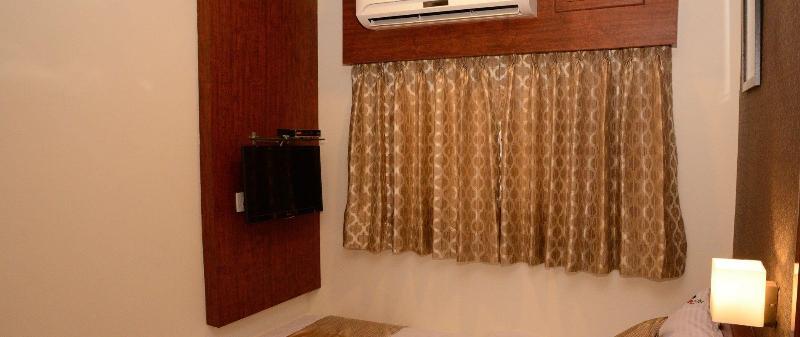 Photo of De Castle Inn, 3-star hotel in Chennai (and vicinity)