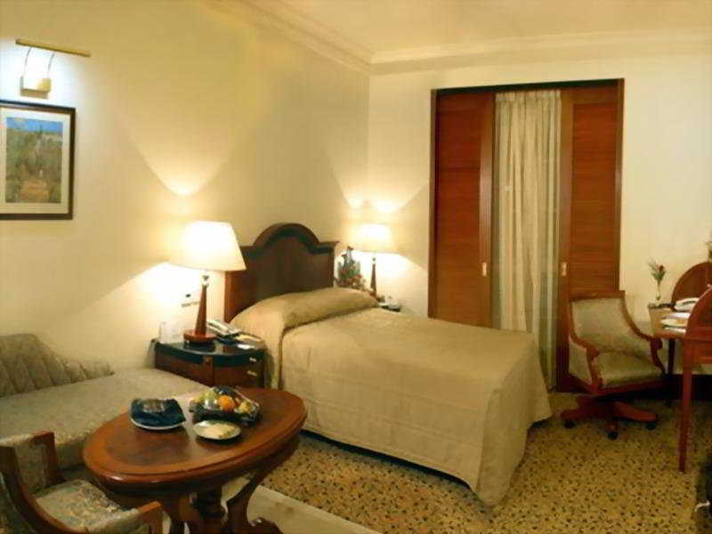 Photo of The Residency Towers, 5-star hotel in Chennai (and vicinity)