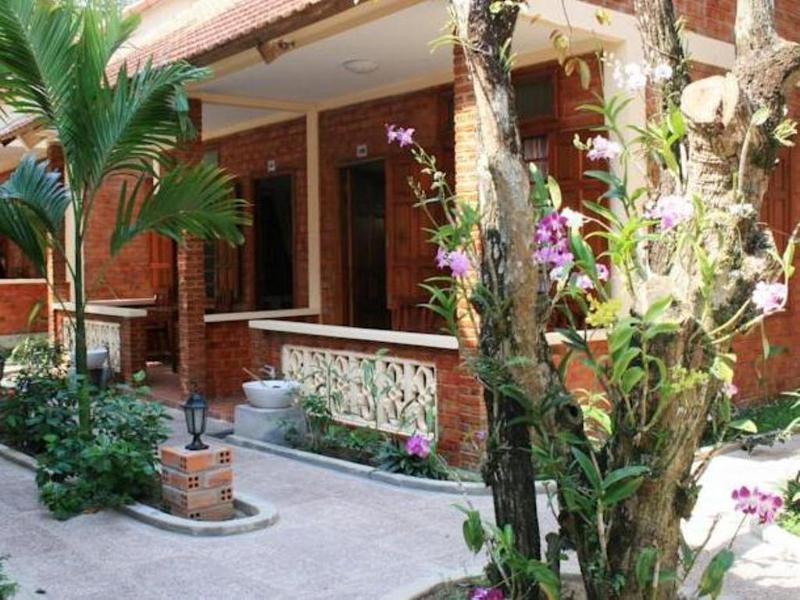 WorldHotels Long Beach Resort Phu Quoc, Singapore