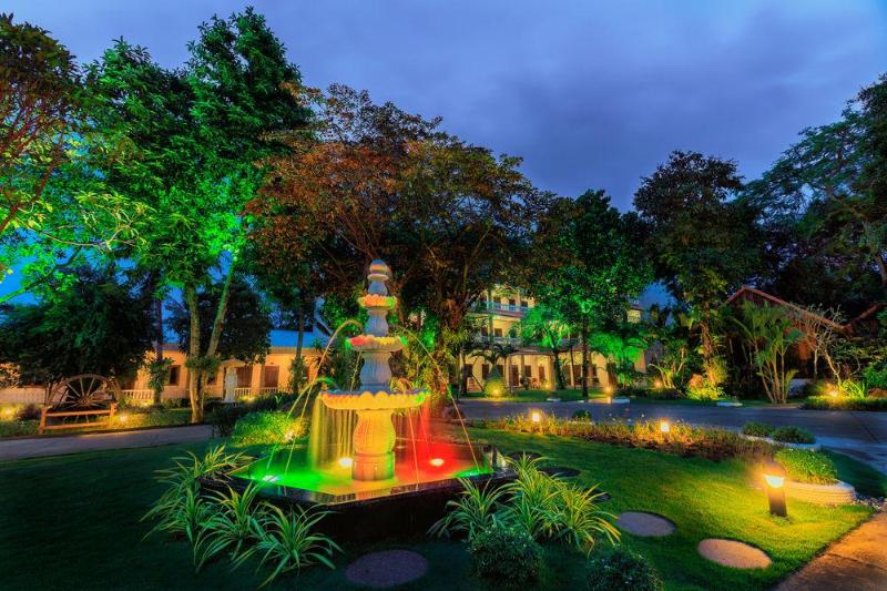 Kim Hoa Resort, Singapore