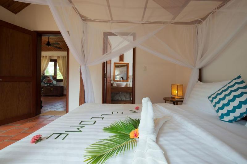 Thanh Kieu Beach Resort, Singapore