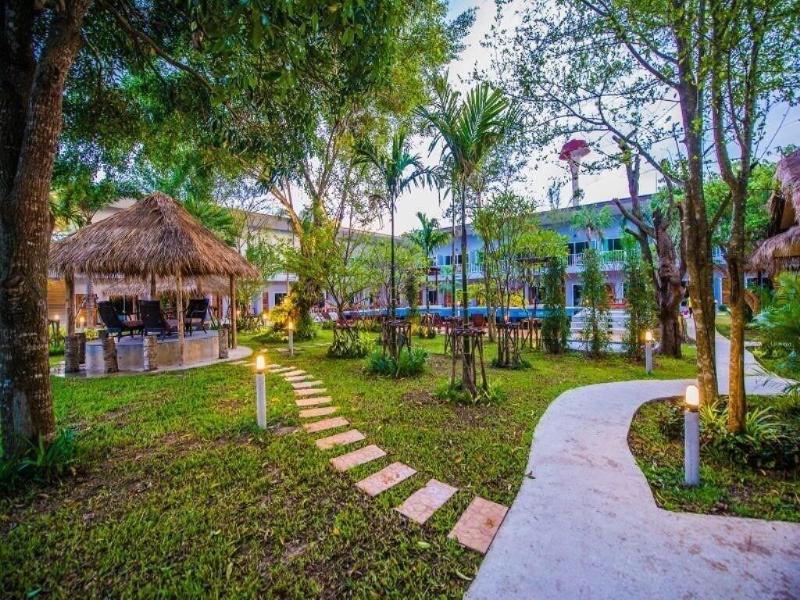 Photo of Amora Beach Resort Phuket, 5-star hotel in Phuket (and vicinity)