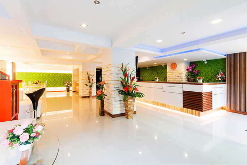 Photo of Patong Max Value Hotel, 3-star hotel in Bangla Road