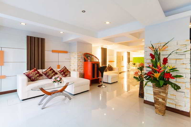 Photo of Patong Max Value Hotel, 3-star hotel in Bangla Road