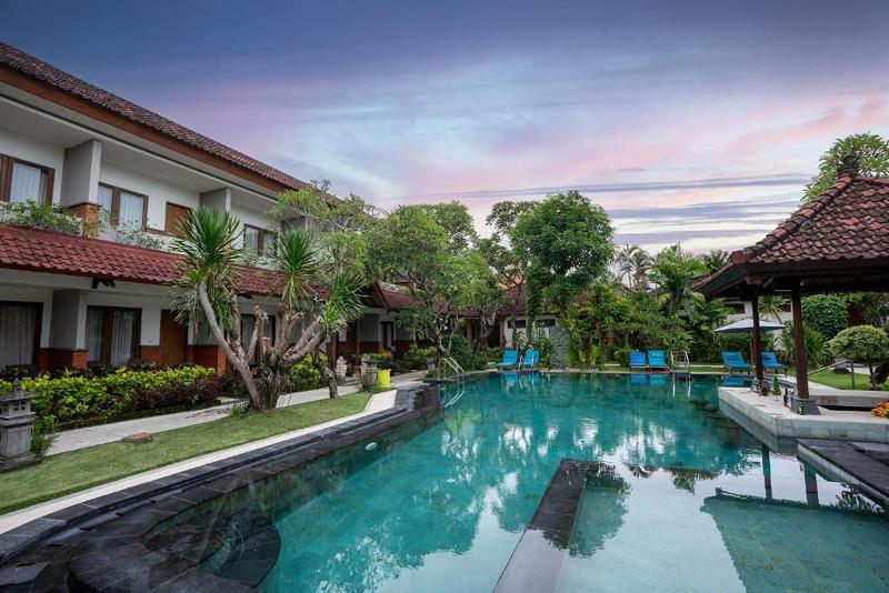 Hotel Sinar Bali Legian, Singapore