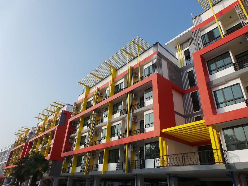 The Icon Service Apartment, 3-star hotel in Si Maha Phot