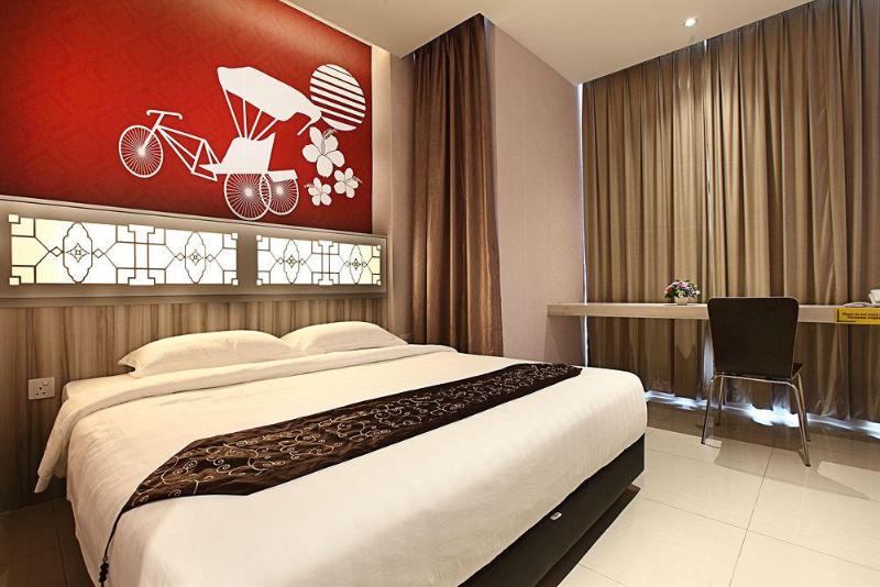 Photo of Sri Enstek Hotel, 2-star hotel in Labu