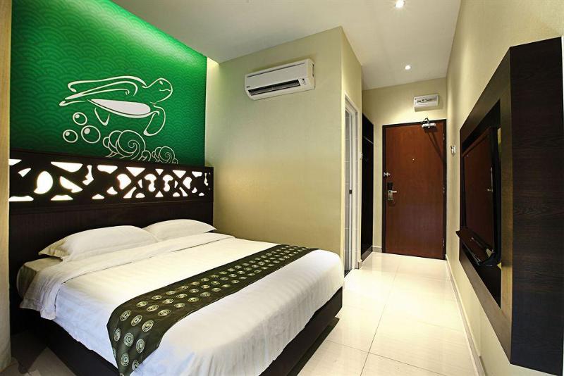 Photo of Sri Enstek Hotel, 2-star hotel in Labu