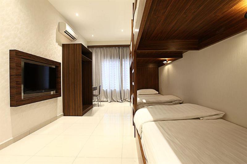 Photo of Sri Enstek Hotel, 2-star hotel in Labu