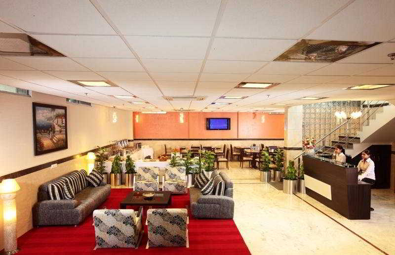 Photo of Iris Park Hotel, 3-star hotel in Delhi (and vicinity)