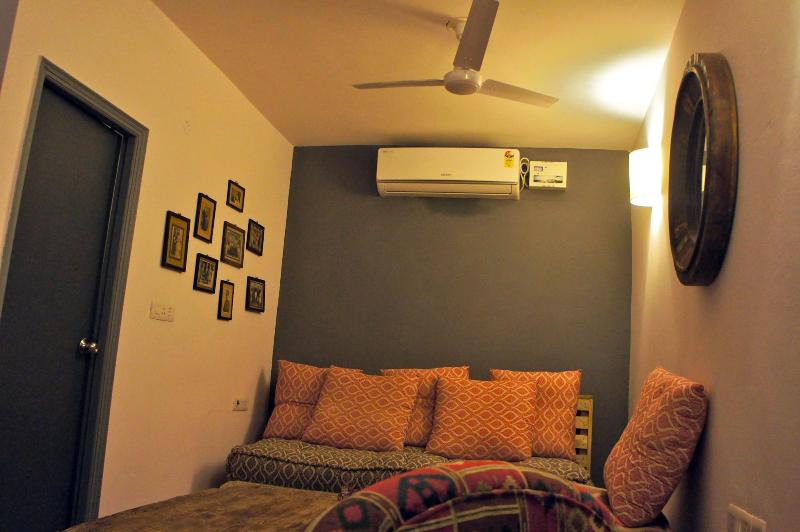 Photo of Bed & Chai Guest House, 2-star hotel in Delhi (and vicinity)