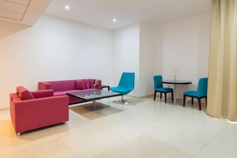 Photo of Radisson Hotel & Apartments Dammam Industrial City, 4-star hotel in Dammam