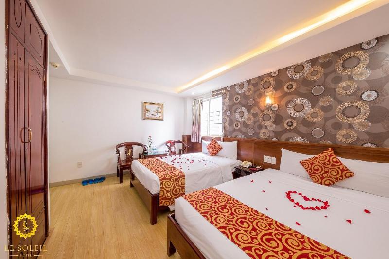 Le Soleil Hotel Nha Trang, Singapore