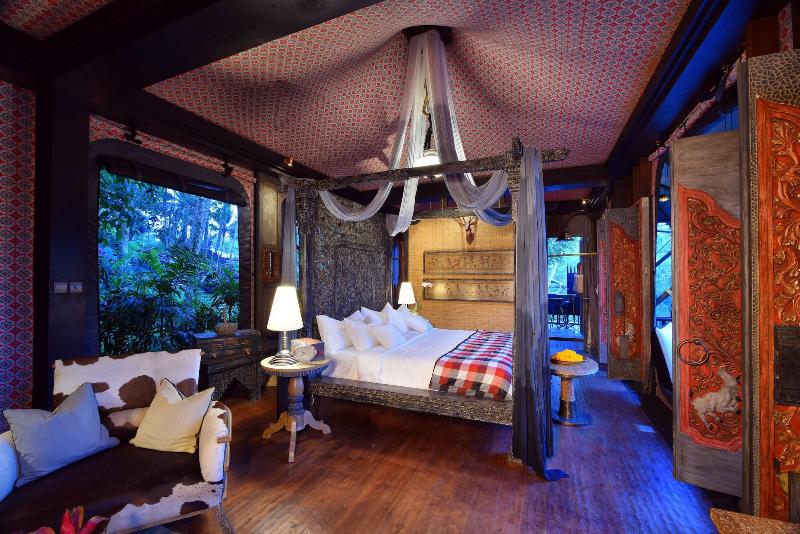 Capella Ubud, Bali, Singapore