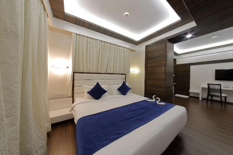 Photo of Hotel Silver Heights, 3-star hotel in Ahmedabad