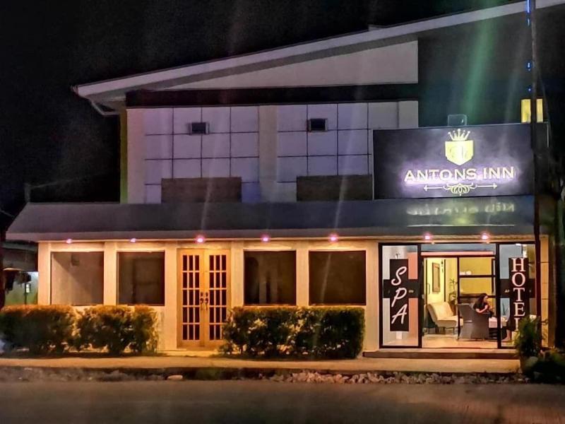 Photo of Anton's Inn Hotel, 3-star hotel in Balanga
