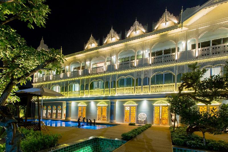 Photo of At Pingnakorn Riverside Hotel Chiangmai, 3-star hotel in Chiang Mai