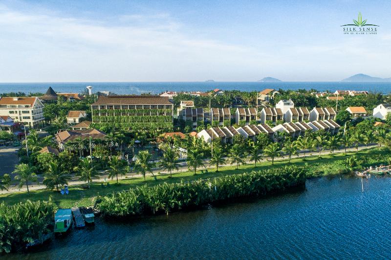 Silk Sense Hoi An River Resort, Singapore