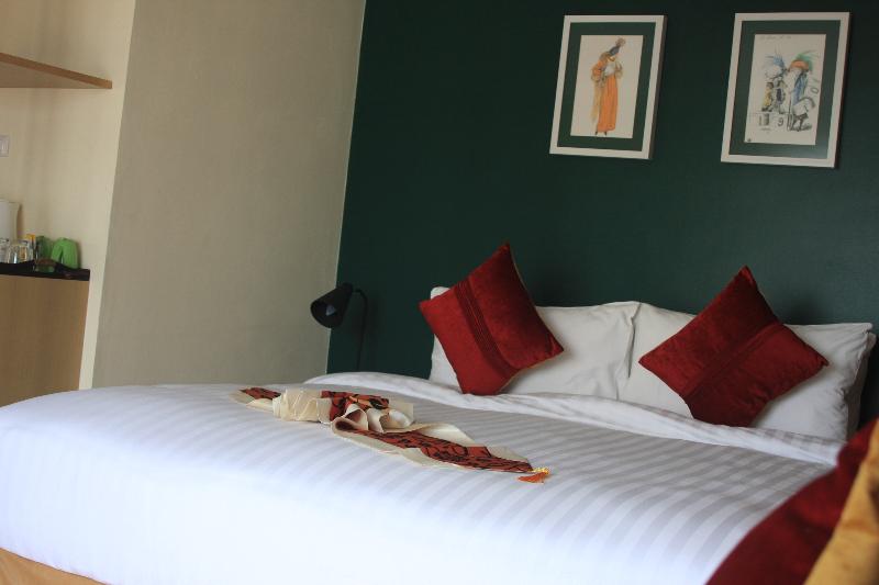 Photo of Klean Residence Hotel, 3-star hotel in Bangkok (and vicinity)