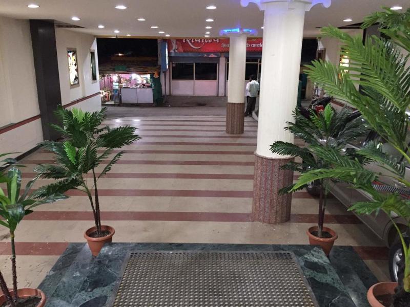 Photo of Hotel Disha Palace, 2-star hotel in Shirdi