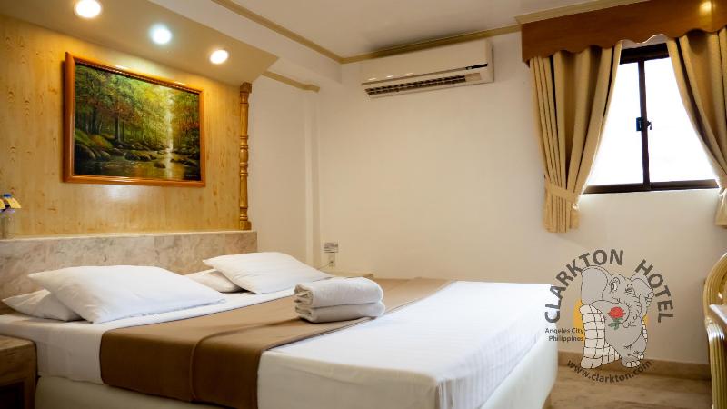 Photo of Clarkton Hotel, 3-star hotel in Angeles City (and vicinity)