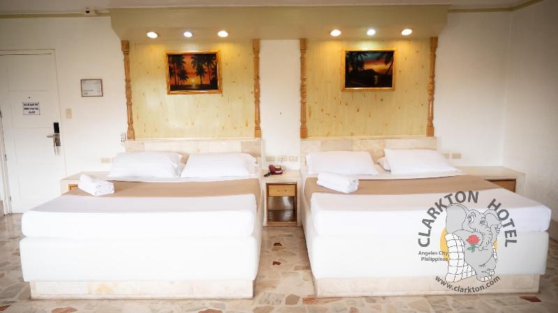 Photo of Clarkton Hotel, 3-star hotel in Angeles City (and vicinity)