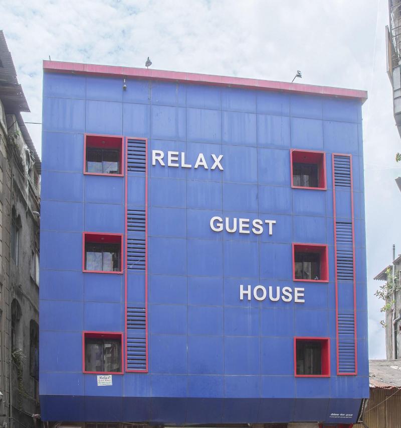 Relax Guest House exterior, 3-Star hotel in Mumbai (and vicinity)