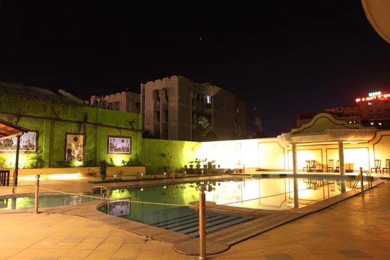 Photo of Hotel Femina, 3-star hotel in Tiruchirappalli