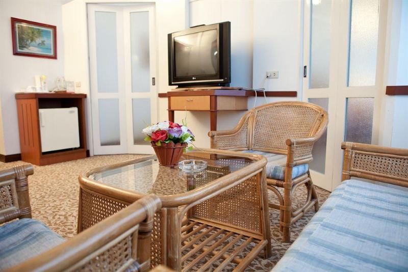 Photo of The Tanyong Hotel Narathiwat, 3-star hotel in Narathiwat