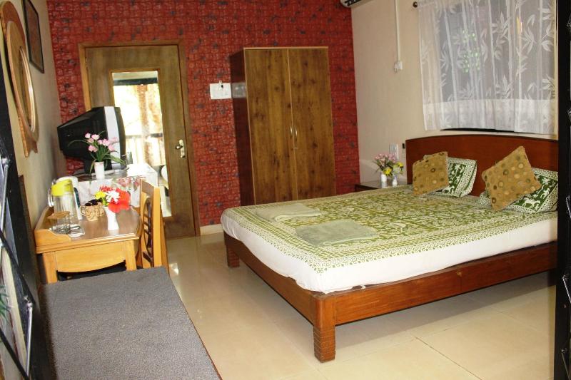 Photo of Mama Mids Home, 3-star hotel in Morjim