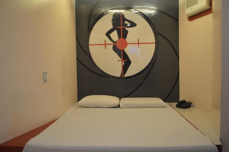 Photo of Astrotel Calamba, 3-star hotel in Calamba