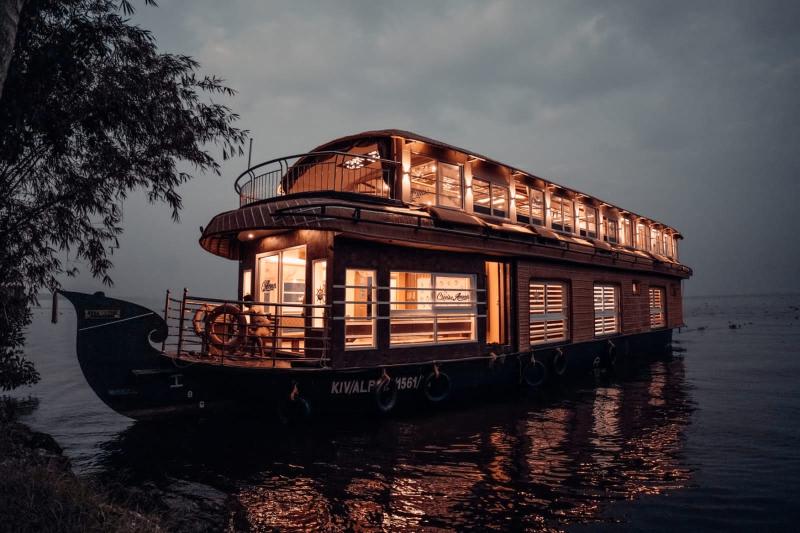 Cosy Houseboats exterior, 3-Star hotel in Alappuzha