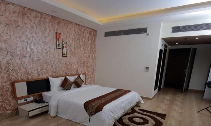 Photo of The Royal Paradise, 3-star hotel in Karnal