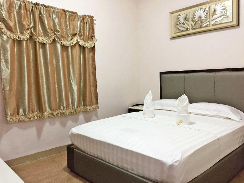 Meaco Royal Hotel - Lipa exterior,  hotel in Batangas