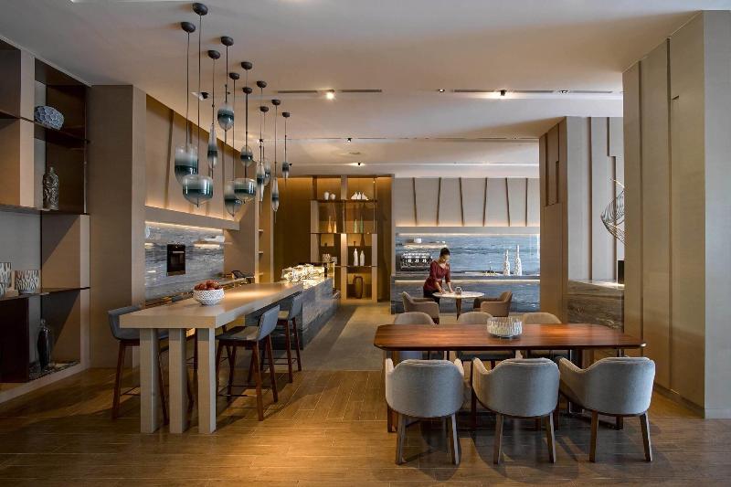 Photo of Kota Kinabalu Marriott Hotel, 5-star hotel in Kota Kinabalu (and vicinity)